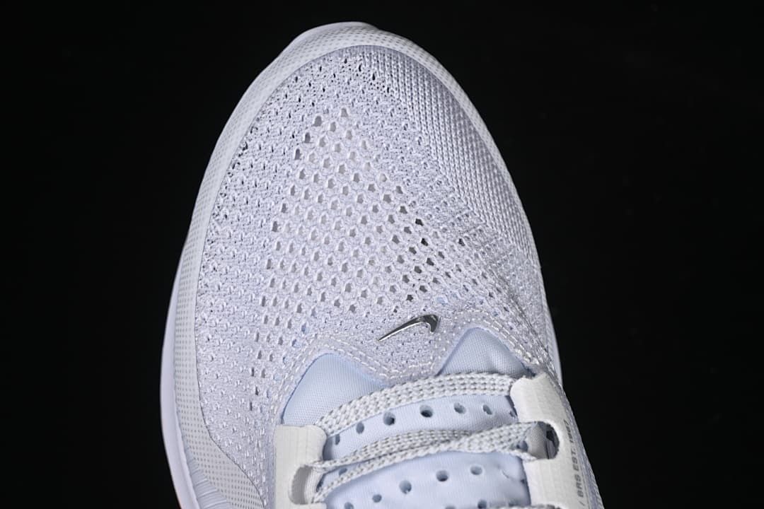 Top view of the perforated mesh-look toe box