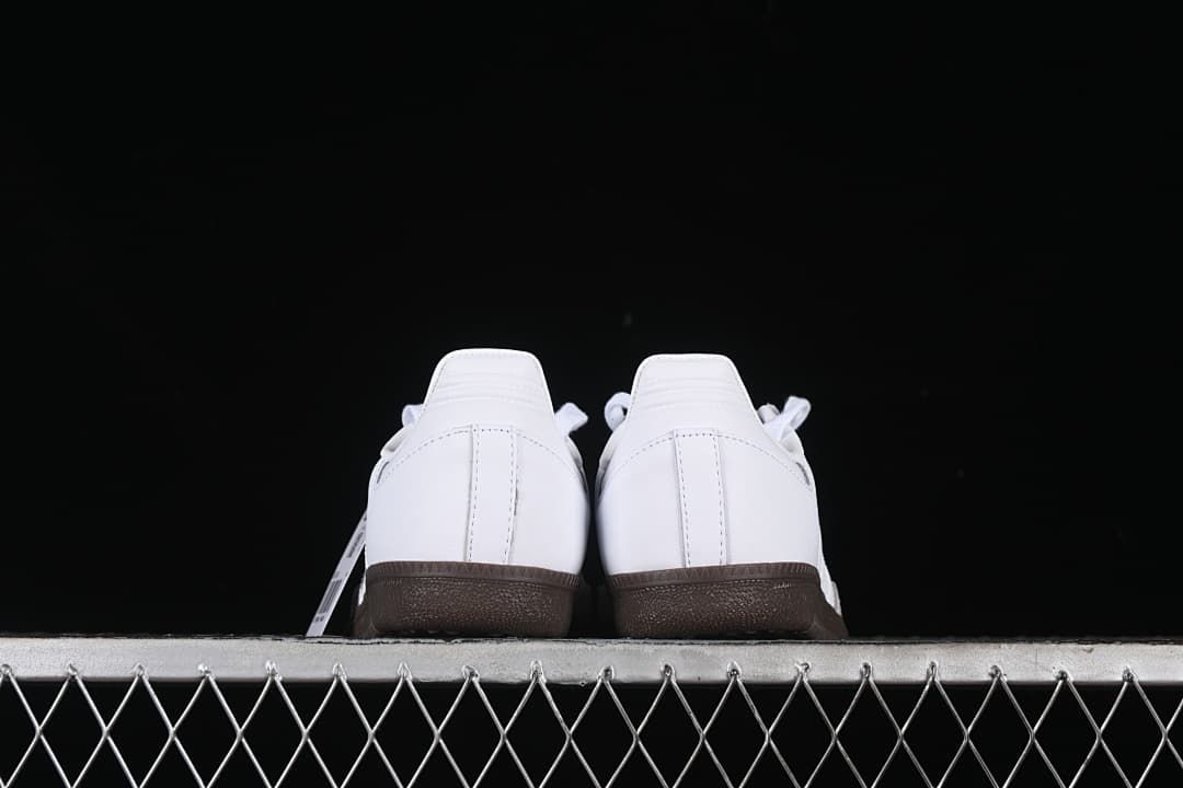 Rear view of the pair with dark gum-colored soles