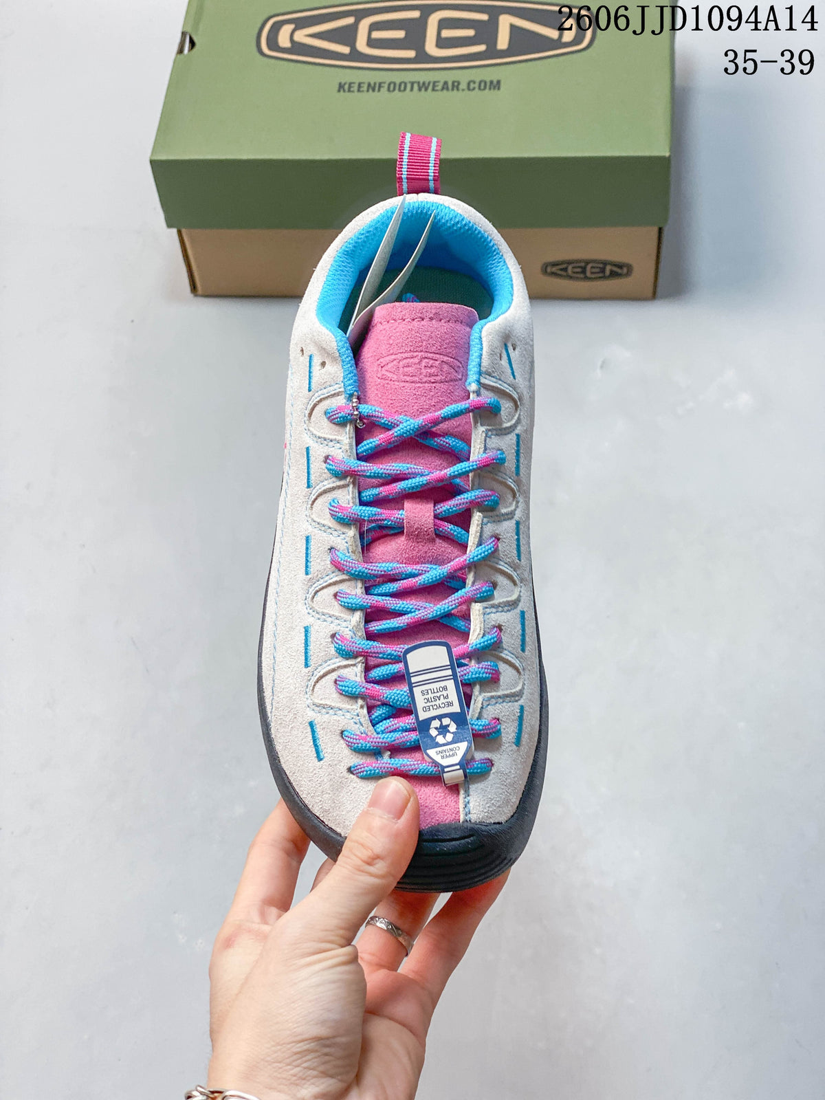 Top-down view of KEEN Jasper laces and pink and blue tongue details