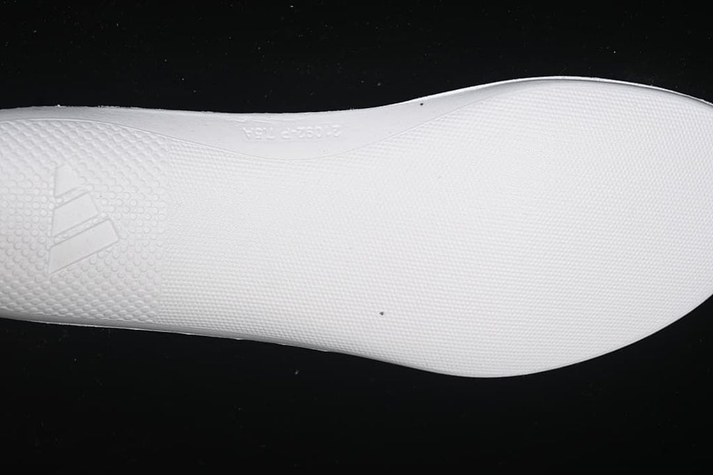Close-up of the shoe's white outsole