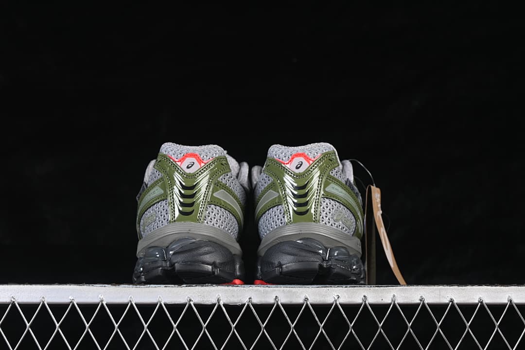 Rear view of both shoes with contrasting heel details.