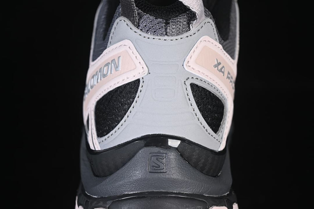 Rear view showing the Salomon XA PRO 3D heel structure
