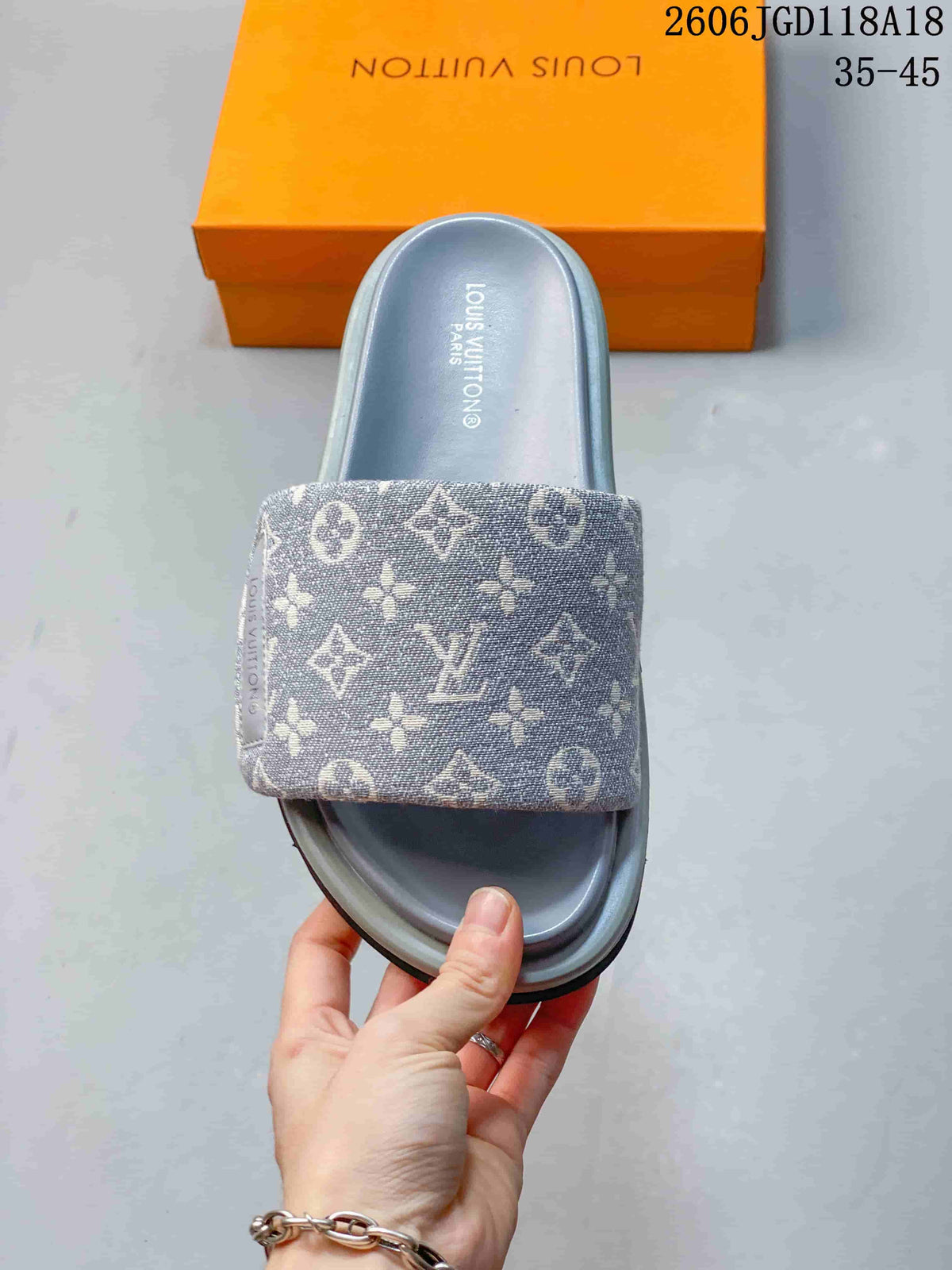 Top view of the wide patterned strap and contoured footbed
