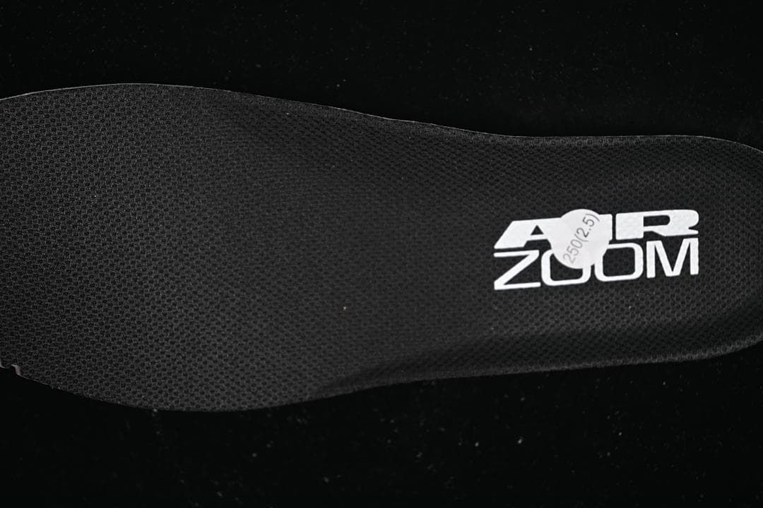 Close-up of the black insole with Air Zoom branding.