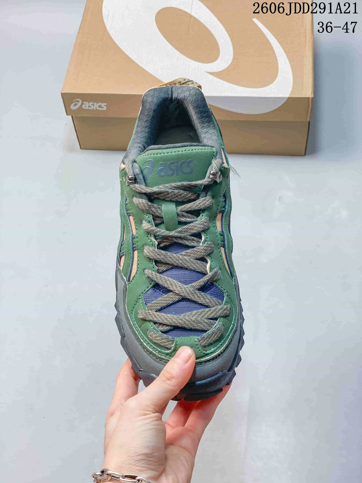 Top view of the lace-up front and color-blocked panels