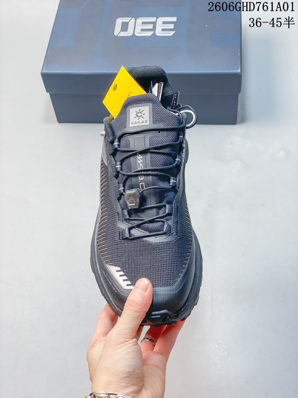 Front view of the shoe with its quick-lacing closure