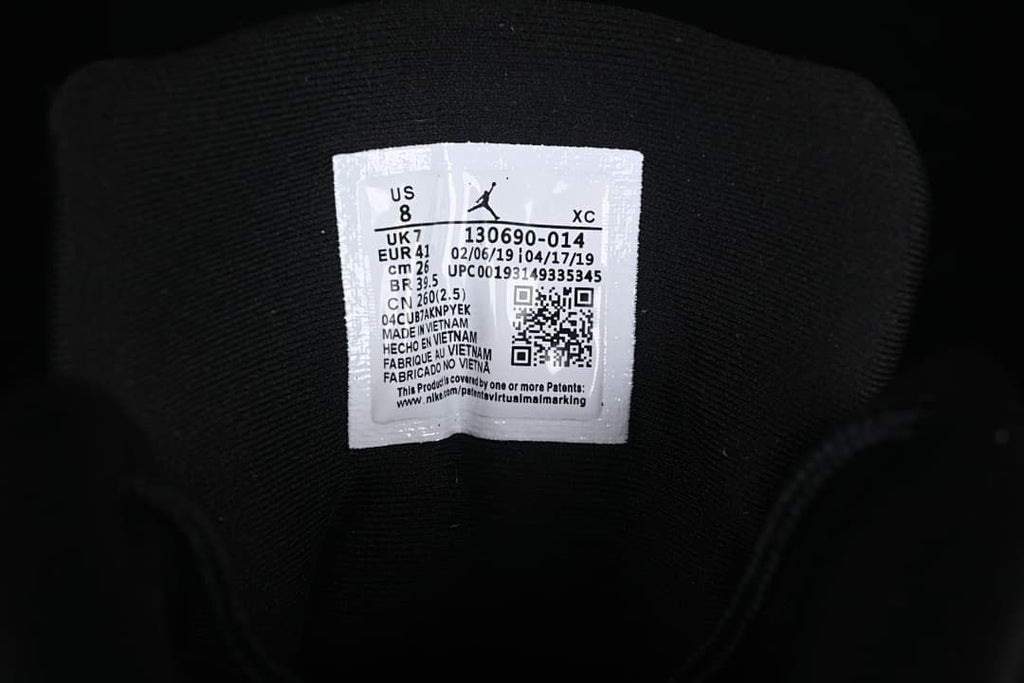 Interior size label showing EU 41 and US 8