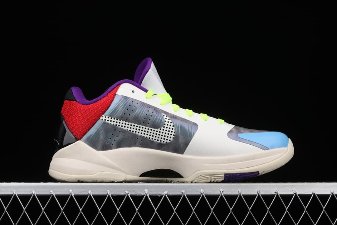 Outer side profile showing the dotted Swoosh and multicolor panels