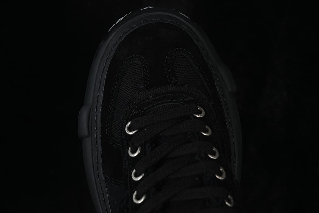 Top-down view of the sneaker toe and lacing