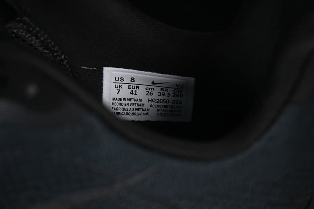 Close-up of the shoe's interior size label, showing EU 41 and other size-system markings.