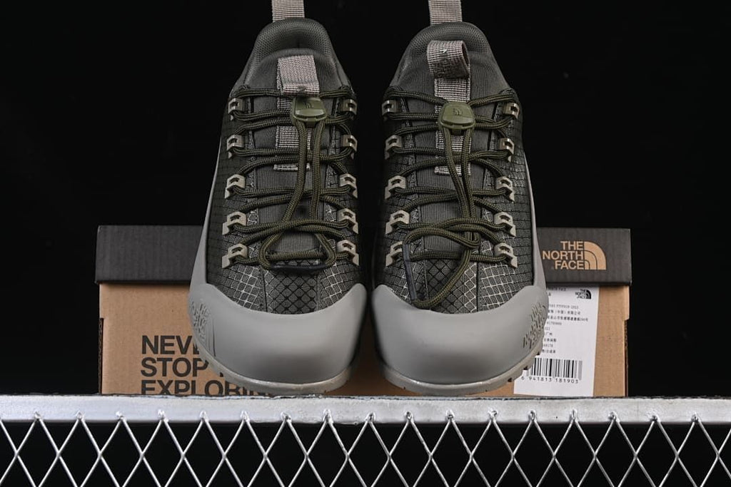 Front view of the pair displayed on a shoe box