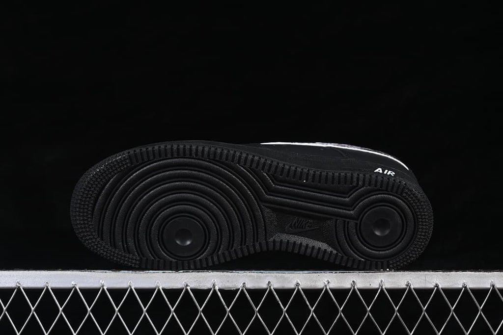 View of the black outsole tread pattern
