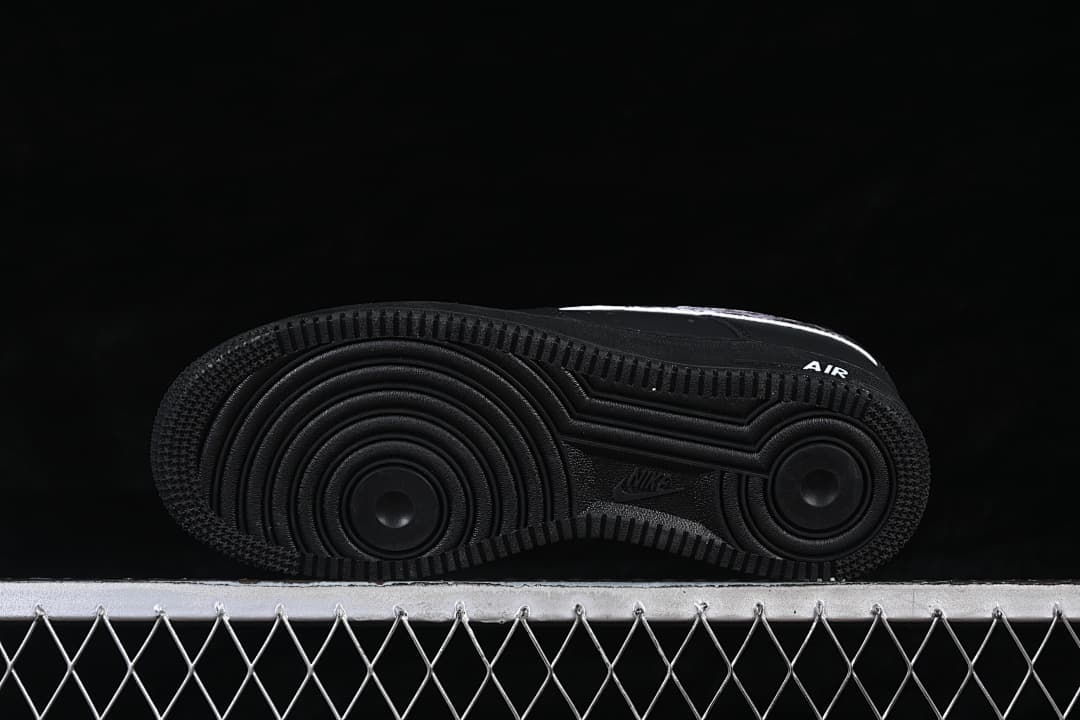 View of the black outsole tread pattern