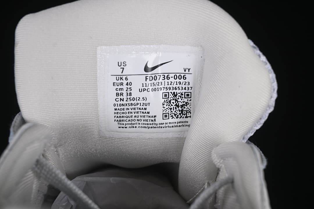 Tongue label showing style code FD0736-006 and size markings