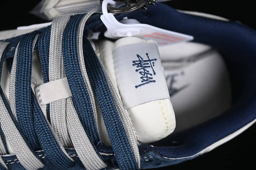 Close-up of two-tone laces and tongue branding