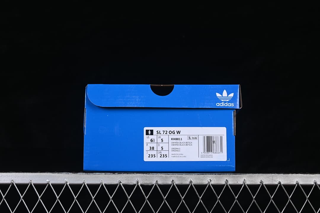 Blue adidas shoe box label identifying the SL 72 OG W, style KH8811, and sample size EU 38.