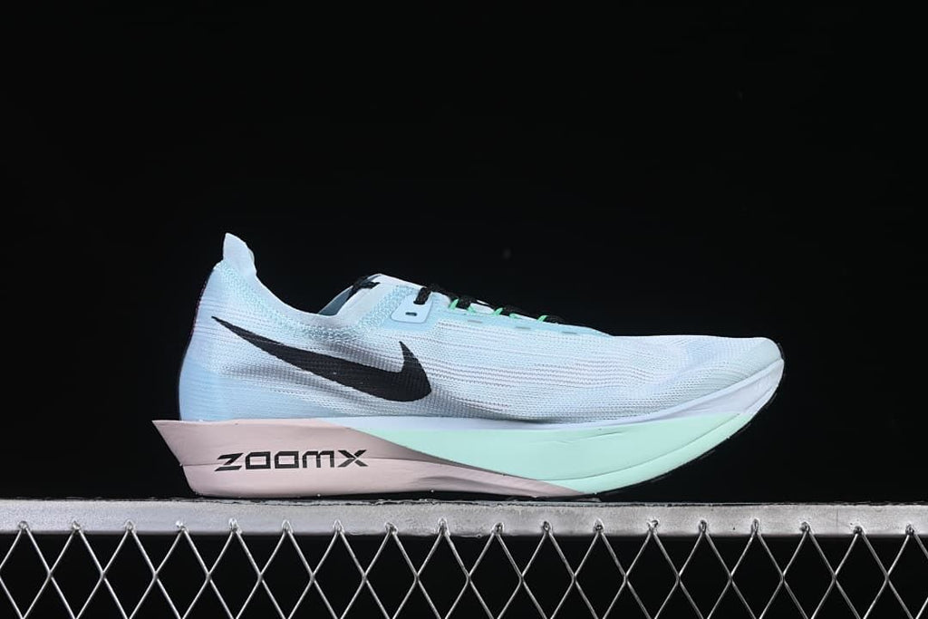 Side view highlighting the ZoomX marking and sculpted midsole