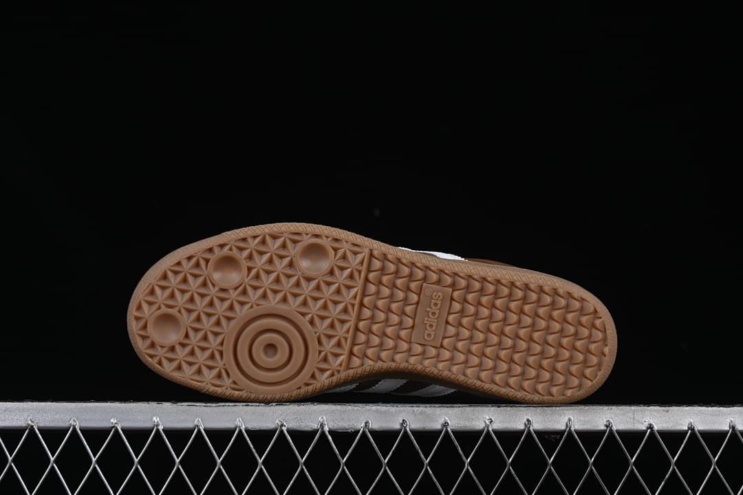 Underside view of the gum-colored outsole with textured tread.