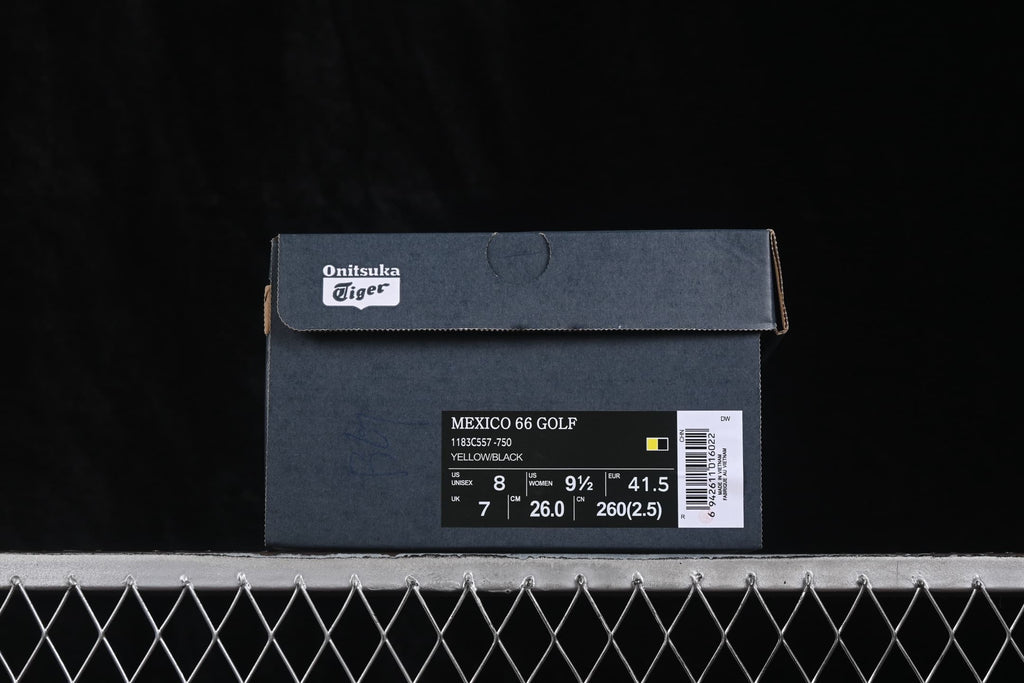 Product box showing Mexico 66 Golf, style code 1183C557-750, yellow and black color details, and a photographed EU 41.5 size label
