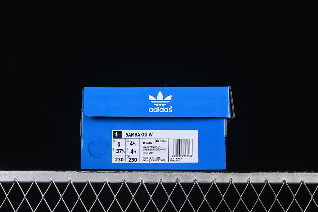 Blue shoe box label marked Samba OG W, JR9446 and size EU 37 1/3