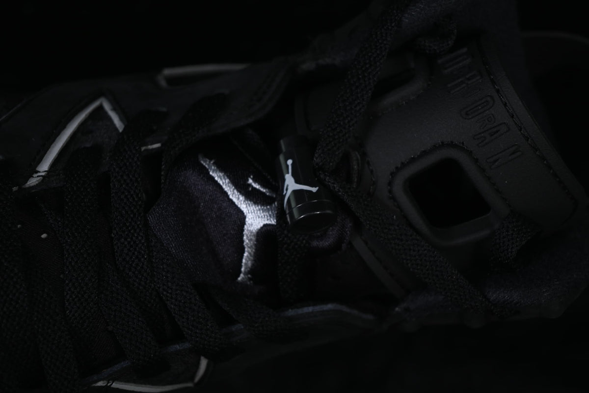 Close-up of the tongue, laces and Jumpman-branded lace lock.