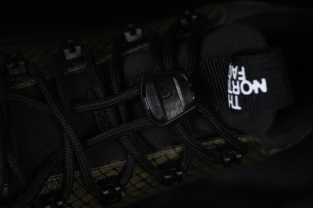 Close-up of the cord-lock lace closure and tongue