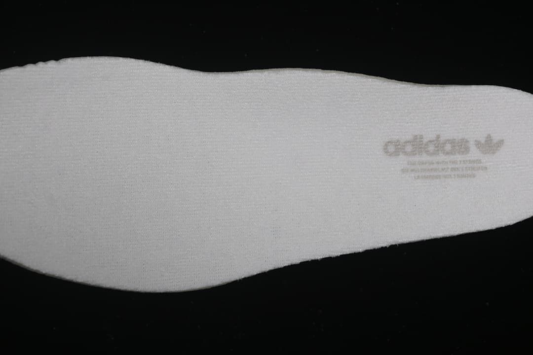 Close-up of the insole branding