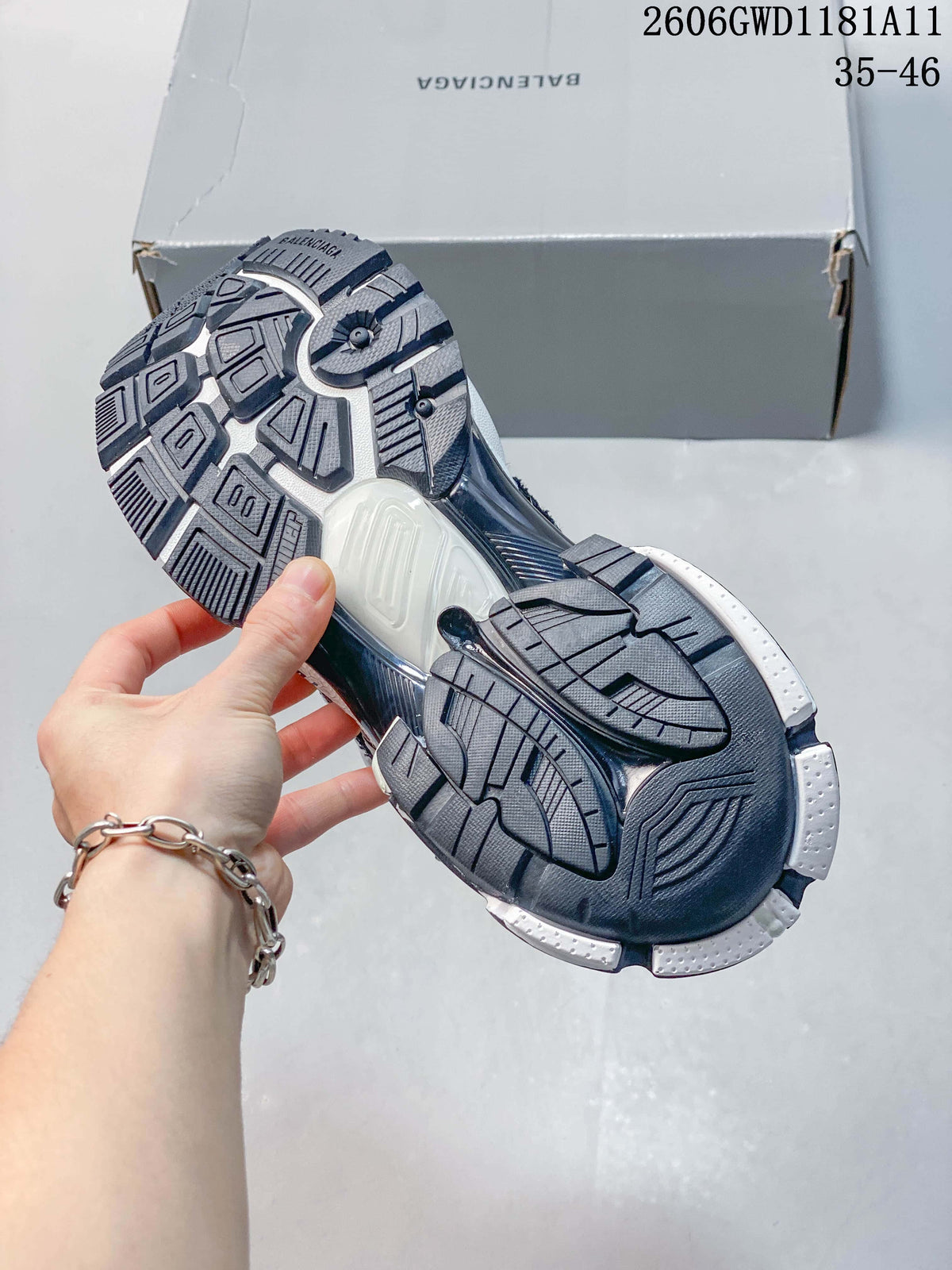 Close-up of the segmented tread on the outsole of a Balenciaga Runner Gradient sneaker