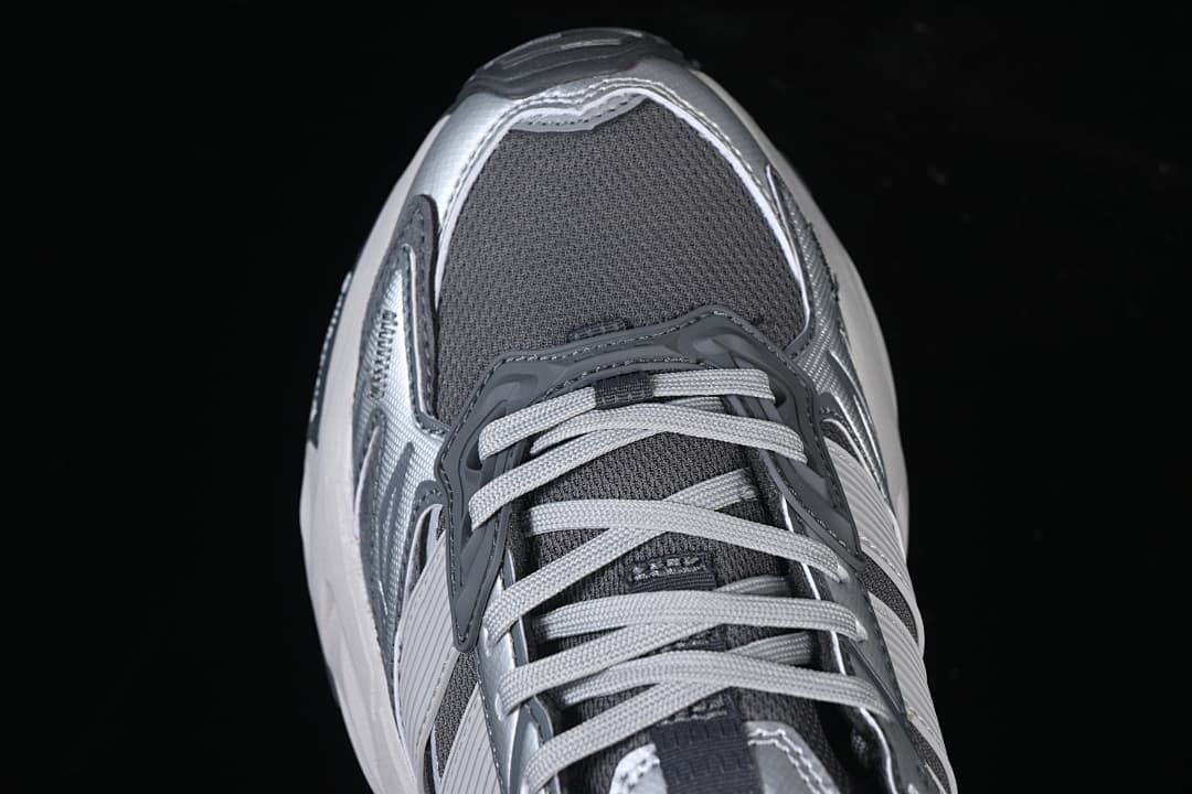 Top view of the sneaker showing the mesh toe area and lace-up front.