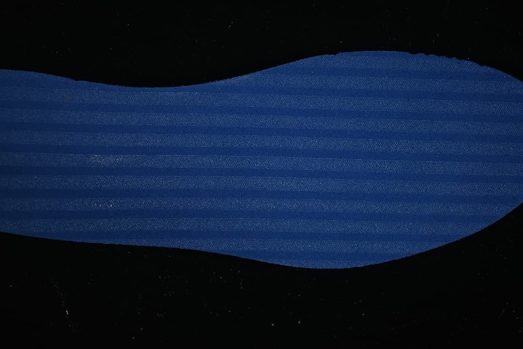 Close-up of the navy insole.