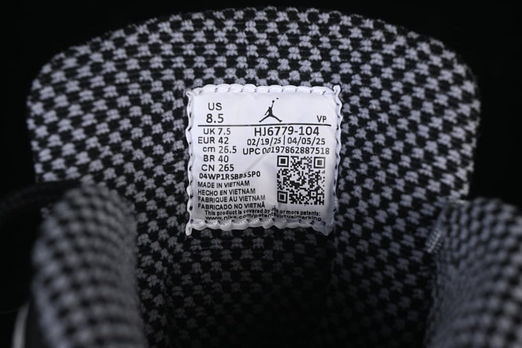 Interior size label showing EU 42 and other sample size markings