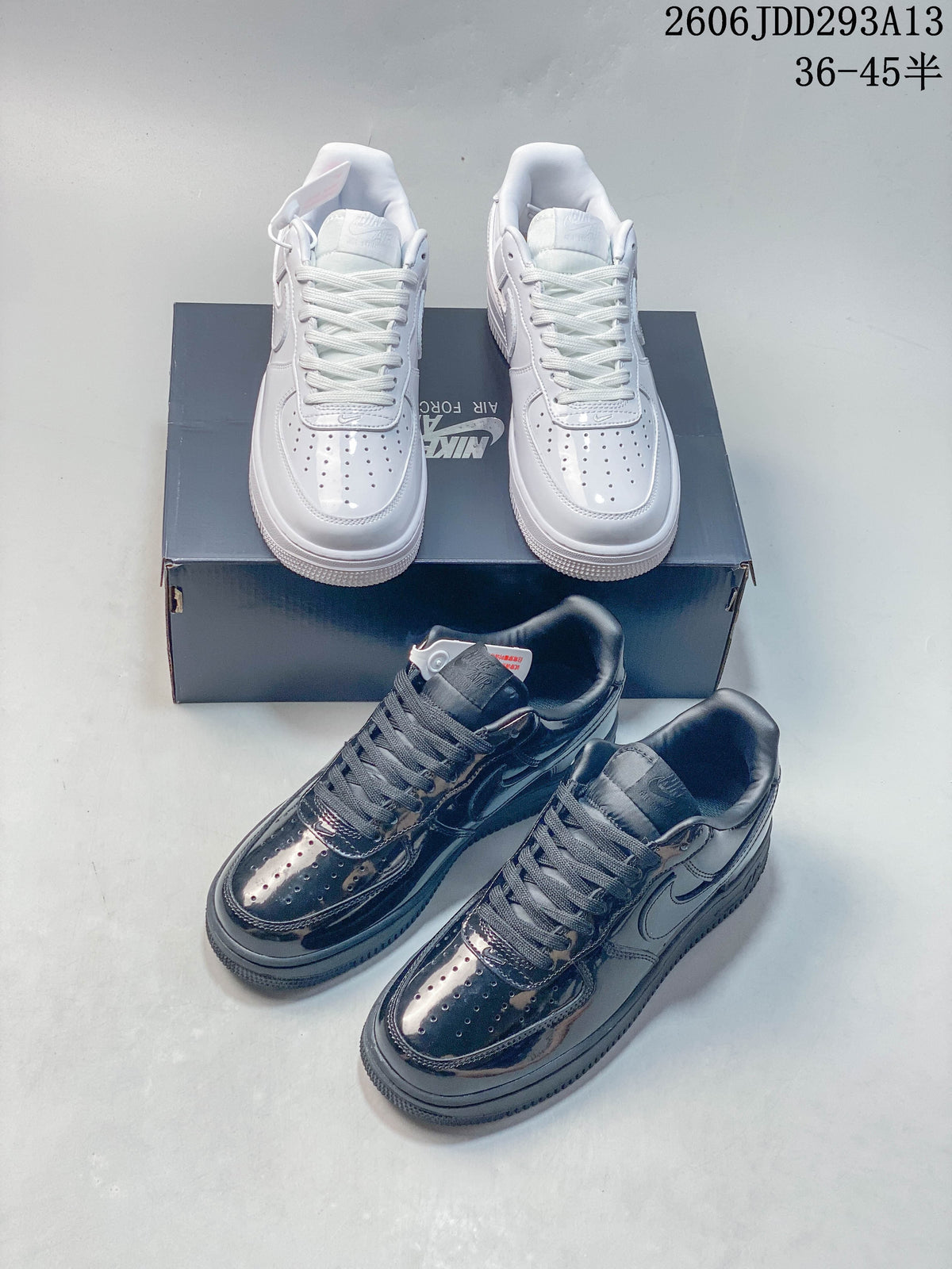 White and glossy dark low-top sneakers shown together; image overlay shows size range 36–45.5.