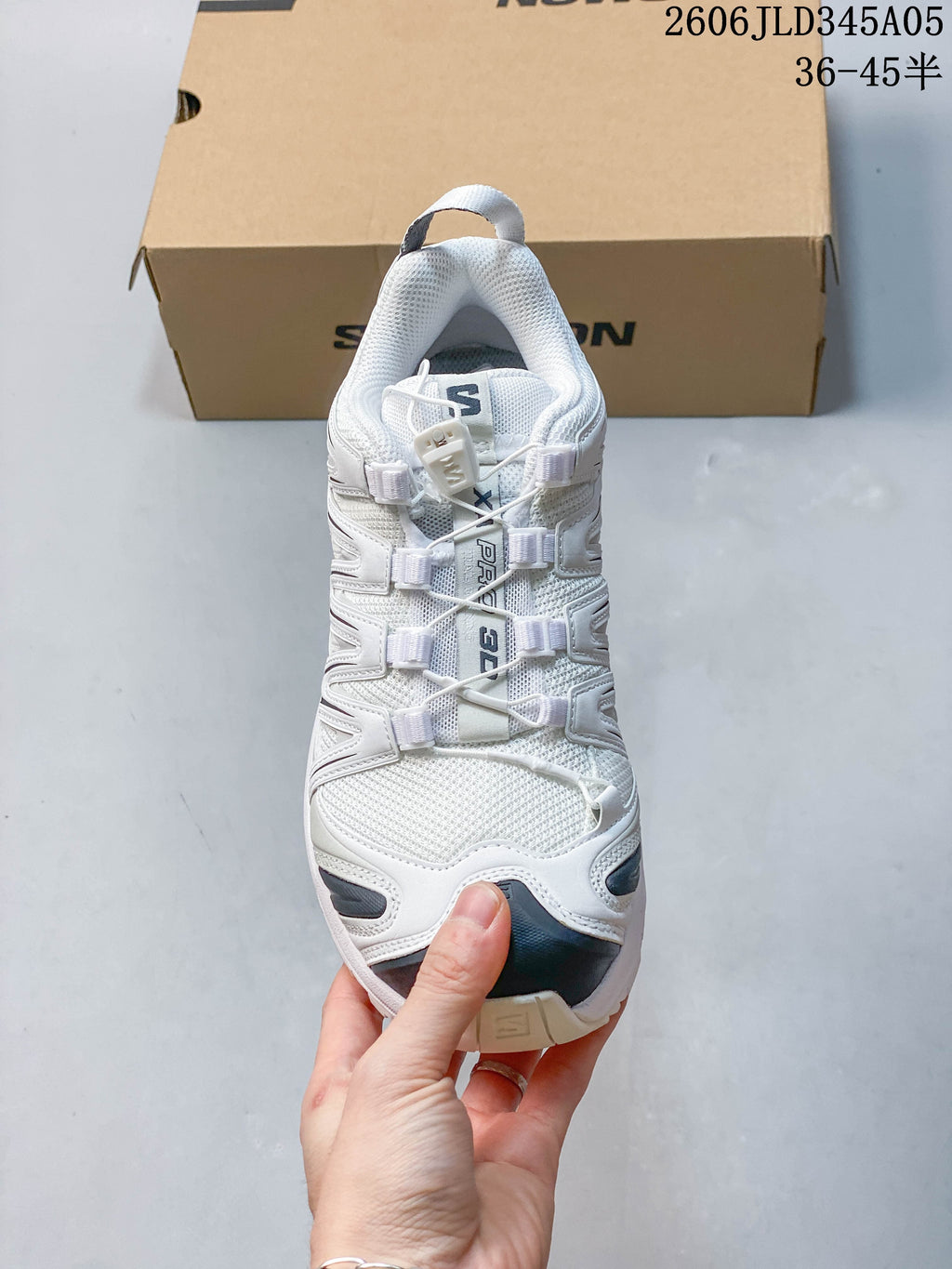 Top view showing the quick-lace closure on the Salomon XT-3D shoe