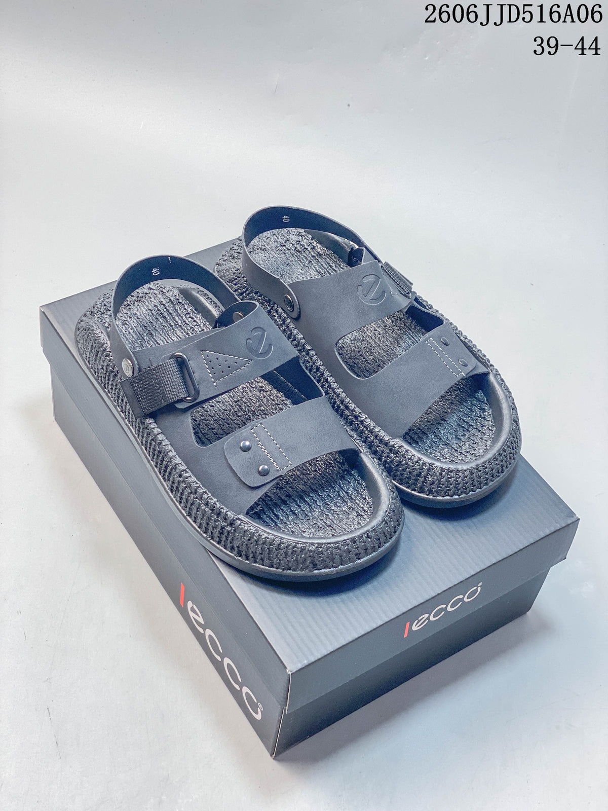 Gray adjustable-strap sandals displayed on a branded shoebox; the image shows size range 39–44.