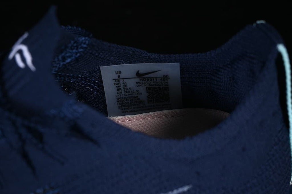 Close-up of the shoe's interior size label.